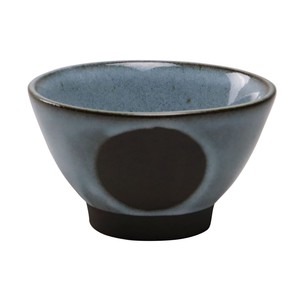黒土　丸紋　茶碗