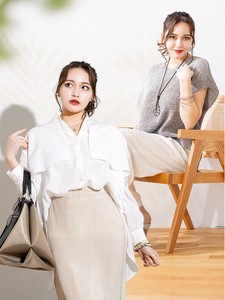 Button Shirt/Blouse V-Neck Set of 2