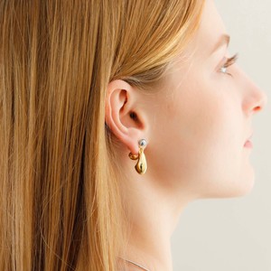 Clip-On Earrings M