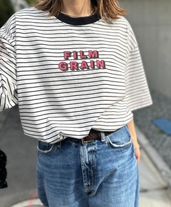 Vintageライク 配色ステッチ FILM GRAIN ロゴ刺繍Tシャツ