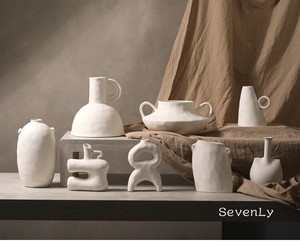 人気商品 リビングの置物 花瓶 陶器「2024新作」