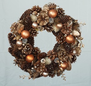 【予約販売】［2024ｸﾘｽﾏｽ］彩か｜Saika　Wreath Gold pine ball M