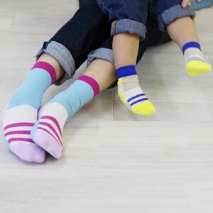 【ギフトボックス】親子お揃いソックス　靴下 ﾏﾏ・ﾍﾞﾋﾞｰｾｯﾄ 出産祝い 北欧 フィンランド製
