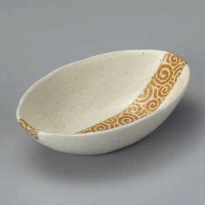 白釉うず唐草アーモンド楕円小鉢　美濃焼　日本製 陶器