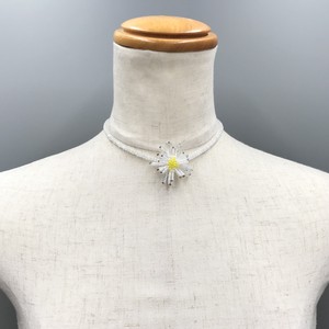 Necklace/Pendant Necklace White Flowers