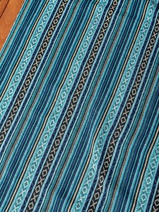 〔50cm切り売り〕ネパール伝統のコットン織り生地　厚手〔幅約123cm〕