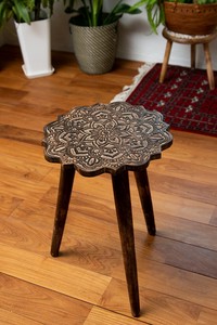 Table Brown M