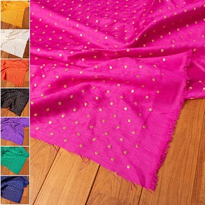 〔1m切り売り〕インドの伝統模様布　光沢感のあるシンプル模様〔幅約110cm〕