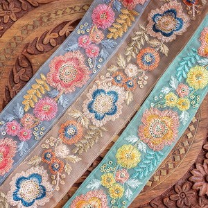 【全3色】チロリアンテープ　メーター売 - 金糸が美しい　　更紗模様のゴーダ刺繍〔幅:約4cm〕 - くすみカ