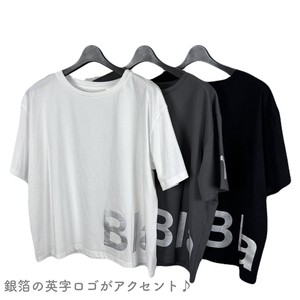 T-shirt Accented Cut-and-sew
