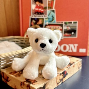 ソフィーワンダーランド 北極熊　ぬいぐるみ