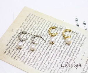 Pierced Earringss Pearl Design