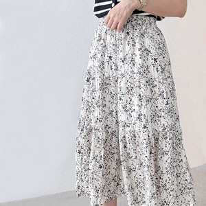【スカート】花柄　パターン　しわ　ロング丈　スカート　Flower pattern skirt