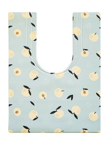 スキマにピタっ!PVCトイレマット　耳長　80×60cm フルーツ