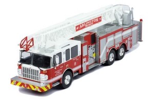 イクソモデル スミール 105 はしご車 15 アーリントン消防署 1/43スケール TRF023S