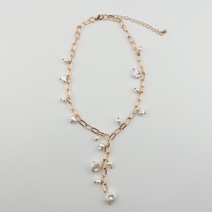 Silver Chain Pearl Design Necklace