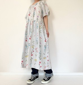 【handmade】Linen short sleeve dress　Floral　cotton linen　With pocket　Light gray