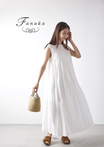 洋装/连衣裙 2024年 洋装/连衣裙 Fanaka 无袖