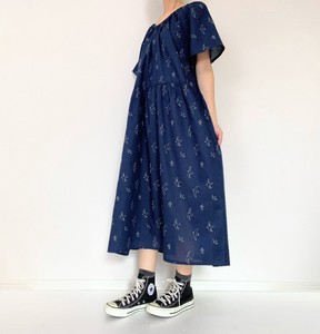【handmade】Embroidery  Birds pattern one-piece dress　 short  sleeve　Dark navy blue