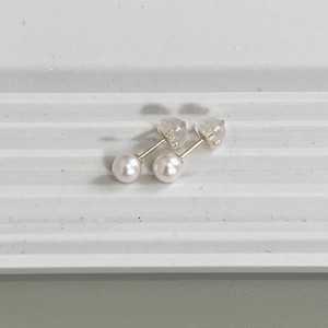 Pierced Earrings Gold Post Pearls/Moon Stone Pearl 18-Karat Gold