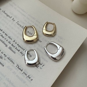 Pierced Earrings Silver Post Rhinestone sliver Small 2024 Spring/Summer