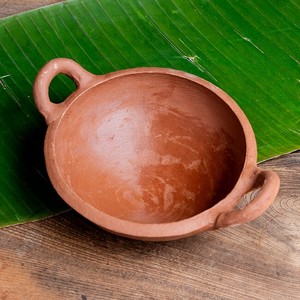 ワラン - スリランカ伝統の素焼き鍋 取っ手付き walang テラコッタ製 直径：20.5cm程度