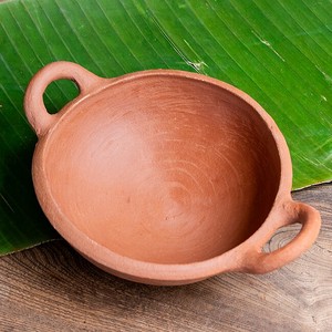 ワラン - スリランカ伝統の素焼き鍋 取っ手付き walang テラコッタ製 直径：22.5cm程度