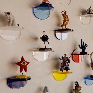 カプセルトイ、フィギュアなど小物のディスプレイに。TOYSHELF（トイシェルフ）【日本製】
