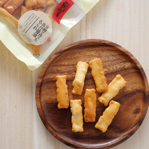 京都で作った出汁醤油あられ