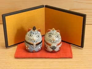 Hasami ware Object/Ornament MANEKINEKO Beckoning cat Lucky Charm Cat Pottery Made in Japan