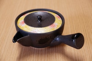 波佐见烧 日式茶壶 茶壶 陶器 餐具 樱花 黄色 日本制造