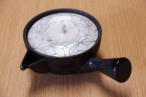 Hasami ware Japanese Teapot Flower Pottery Hemp Leaf Tea Pot Made in Japan