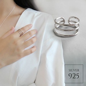 リング《シルバー925 3連デザイン オープンリング指輪 1色》