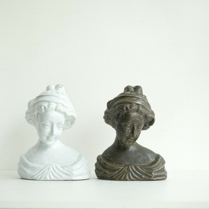 AS POTTERY WOMAN 　アズポタリー 陶器　オブジェ　置物