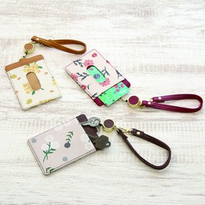Pass Holder