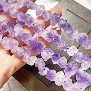 【約40cm さざれ 連】【アメジスト原石】7-11mm　約60粒 サザレ ラフ 原石 天然石 ビーズ 連売り 夏物