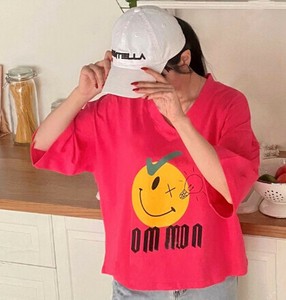 T-shirt V-Neck Cut-and-sew