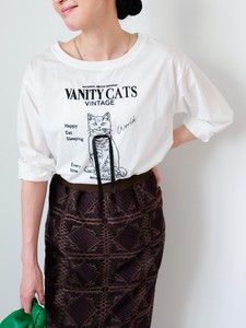 VANITY CAT ロングTシャツ