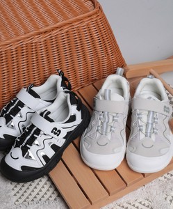《 shoes365 》スポーツキッズシューズ 靴 子供 シンプル マジックテープ 軽量 デザインスニーカー