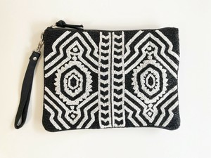 ⑥【SALE★在庫限り】ビーズクラッチ（手刺繍ビーズ）