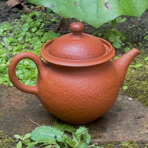【常滑焼急須/日本製】益規朱泥丸形印籠タタキ後手茶注