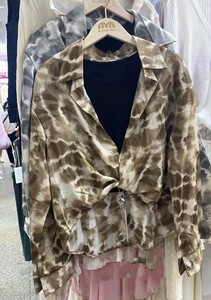 Button Shirt/Blouse Tank Top