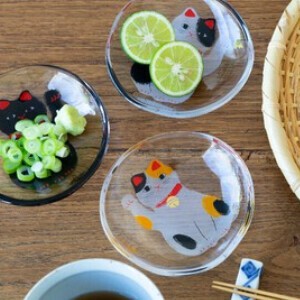 Adelia Small Plate Beckoning Cat Mamesara MONO Cat Made in Japan [2024 NEW]