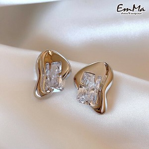 【現品即納50%off】 NR393 ピアス シルバー silver925メッキ  韓国風 華奢 きれいめ 上品