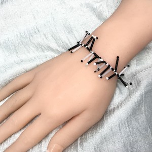 ブレスレット　インドネシア　ハンドメイド　ビーズ　モノトーン