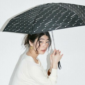 ハートプリントUV PARASOL 日傘　デザイン　コンパクト　紫外線カット