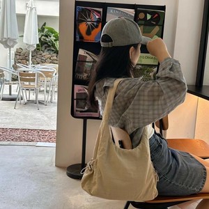 新しいクラウドプリーツバッグレディースおしゃれチェーン大容量ショルダートートバッグ