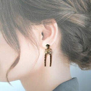 Pierced Earrings Gold Post
