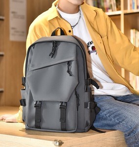 リュック・デイパック  学生用 大容量 男女通勤 ファッション  BQ4758