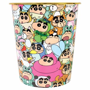 【ティーズ】クレヨンしんちゃんプラダストボックス　ぎゅうぎゅう／変身しんちゃん